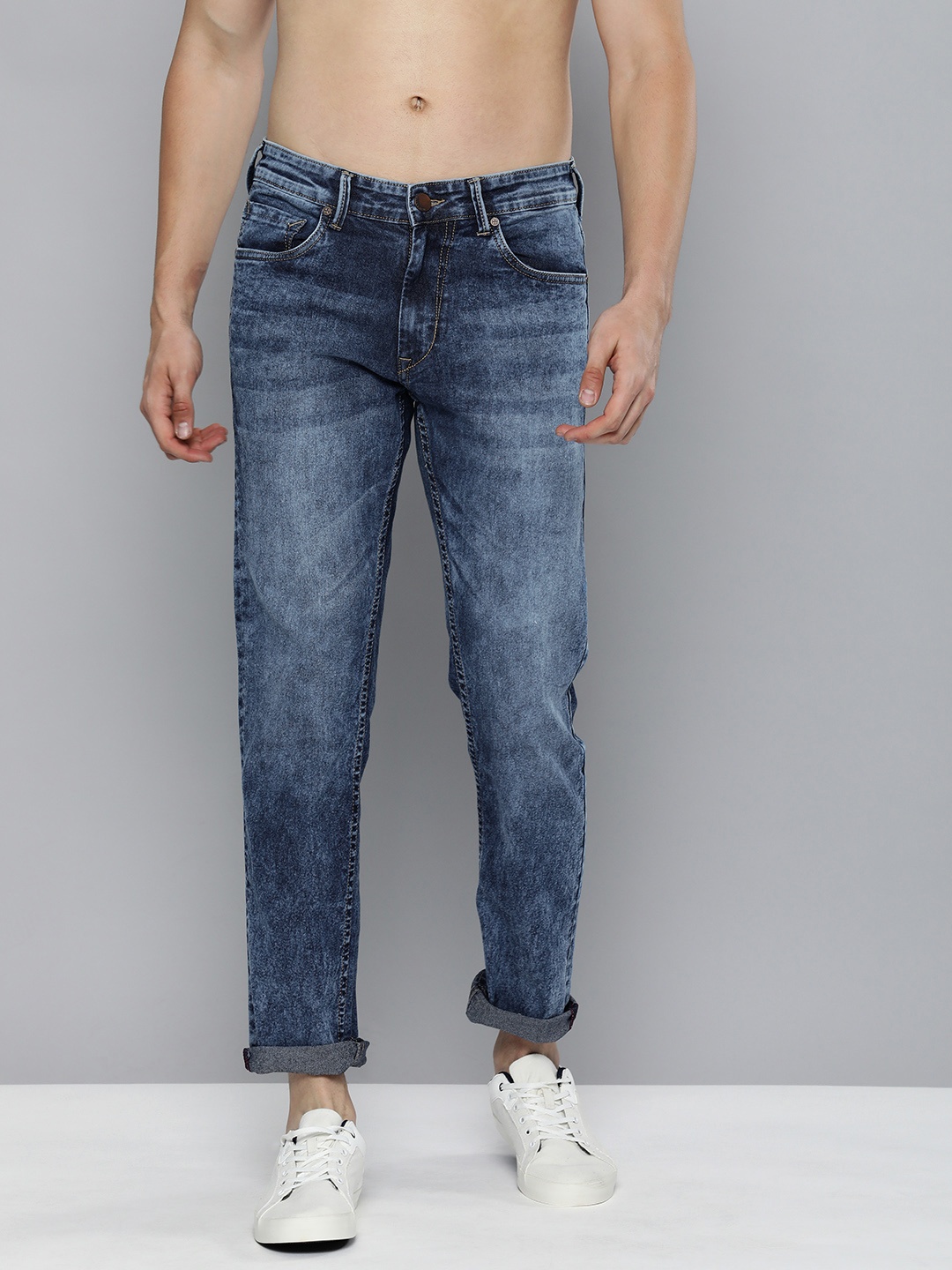 

HERE&NOW Men Blue Slim Fit Mid-Rise Heavy Fade Stretchable Jeans