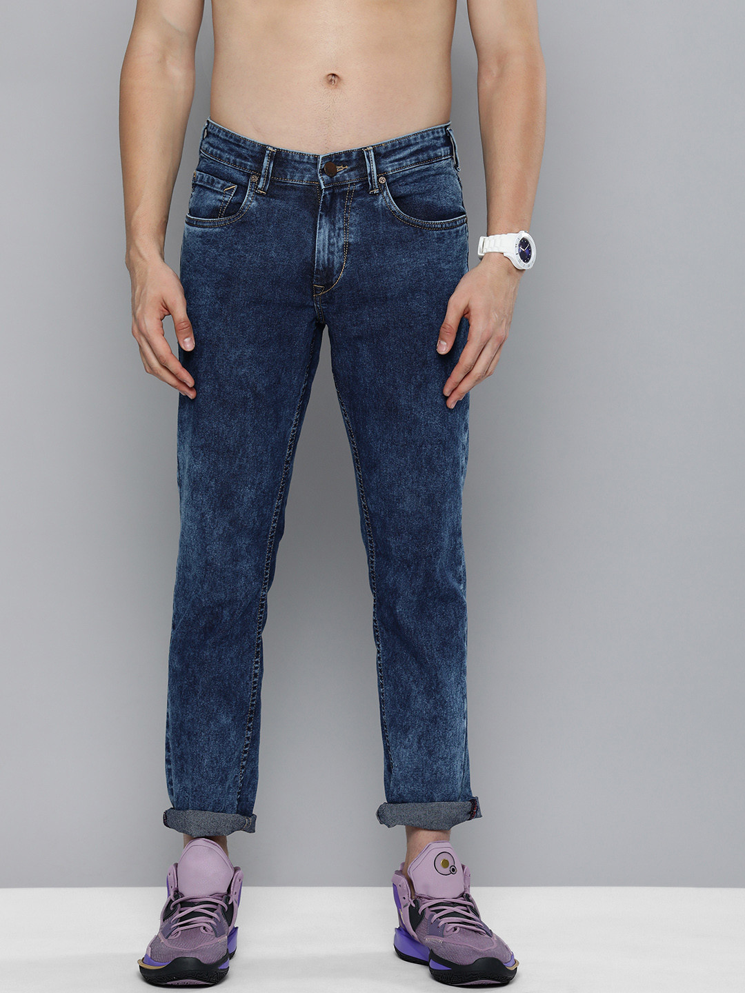 

HERE&NOW Men Blue Regular Fit Mid-Rise Clean Look Acid Wash Stretchable Jeans