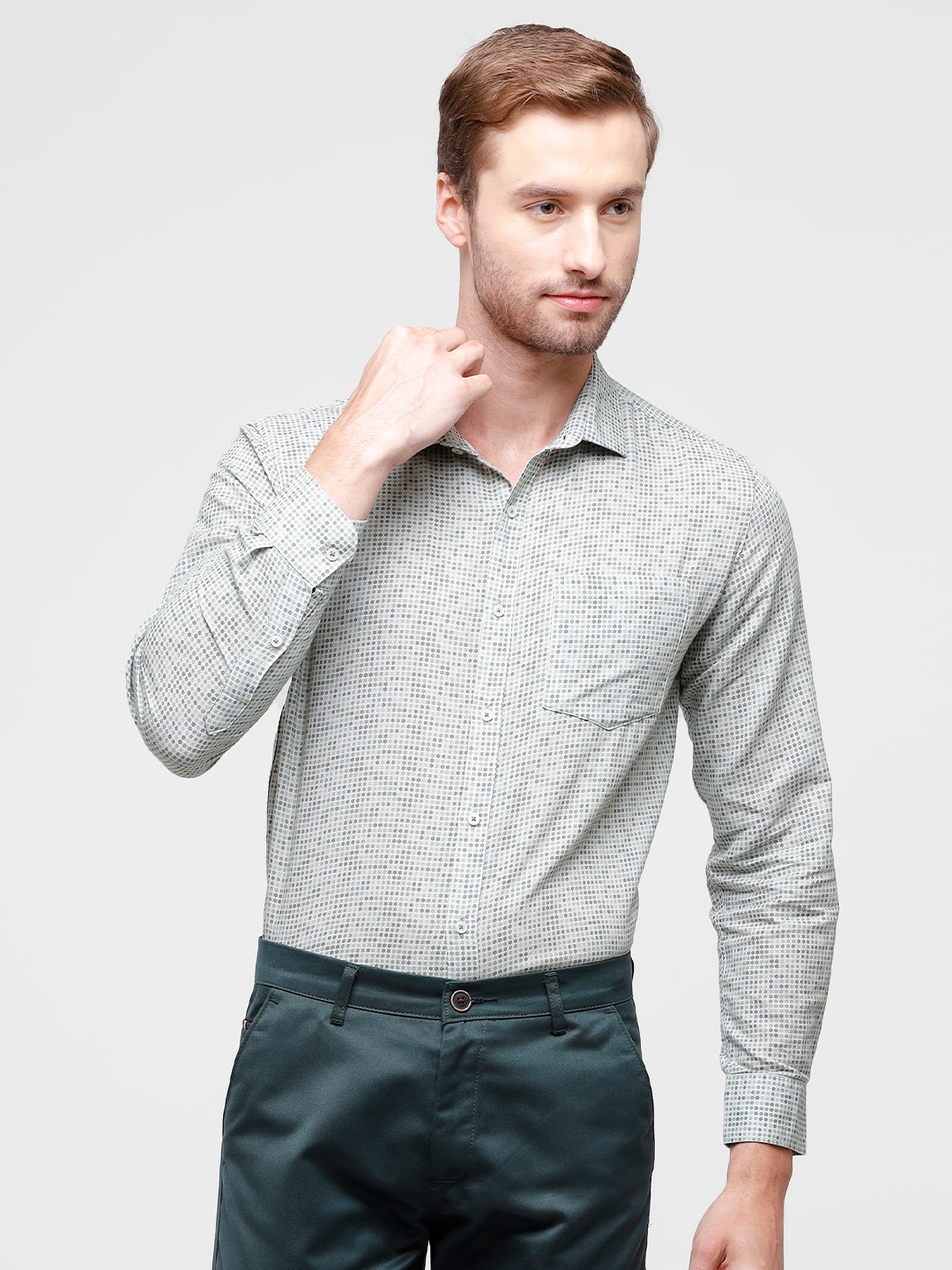 

CROYDON Men Olive Green Printed Regular Fit Semiformal Shirt
