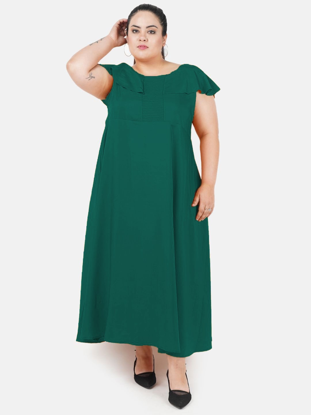 

Indietoga Plus Size Green Crepe A-Line Maxi Dress