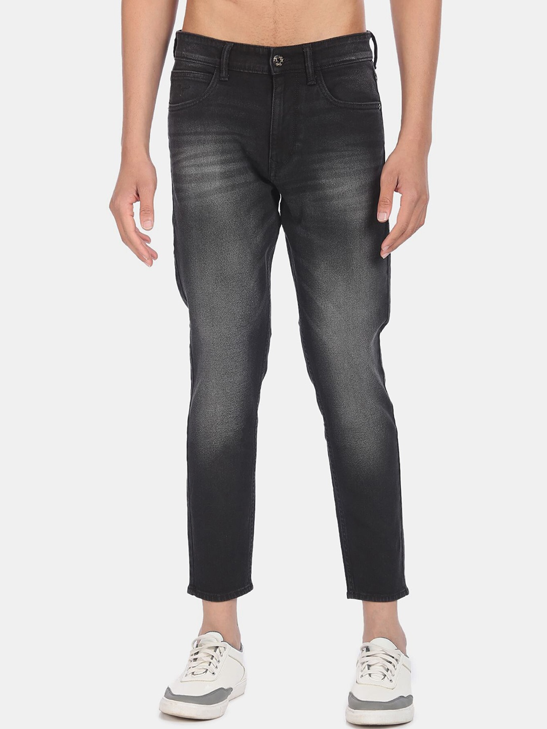 

Flying Machine Men Black Slim Fit Heavy Fade Cropped Jeans
