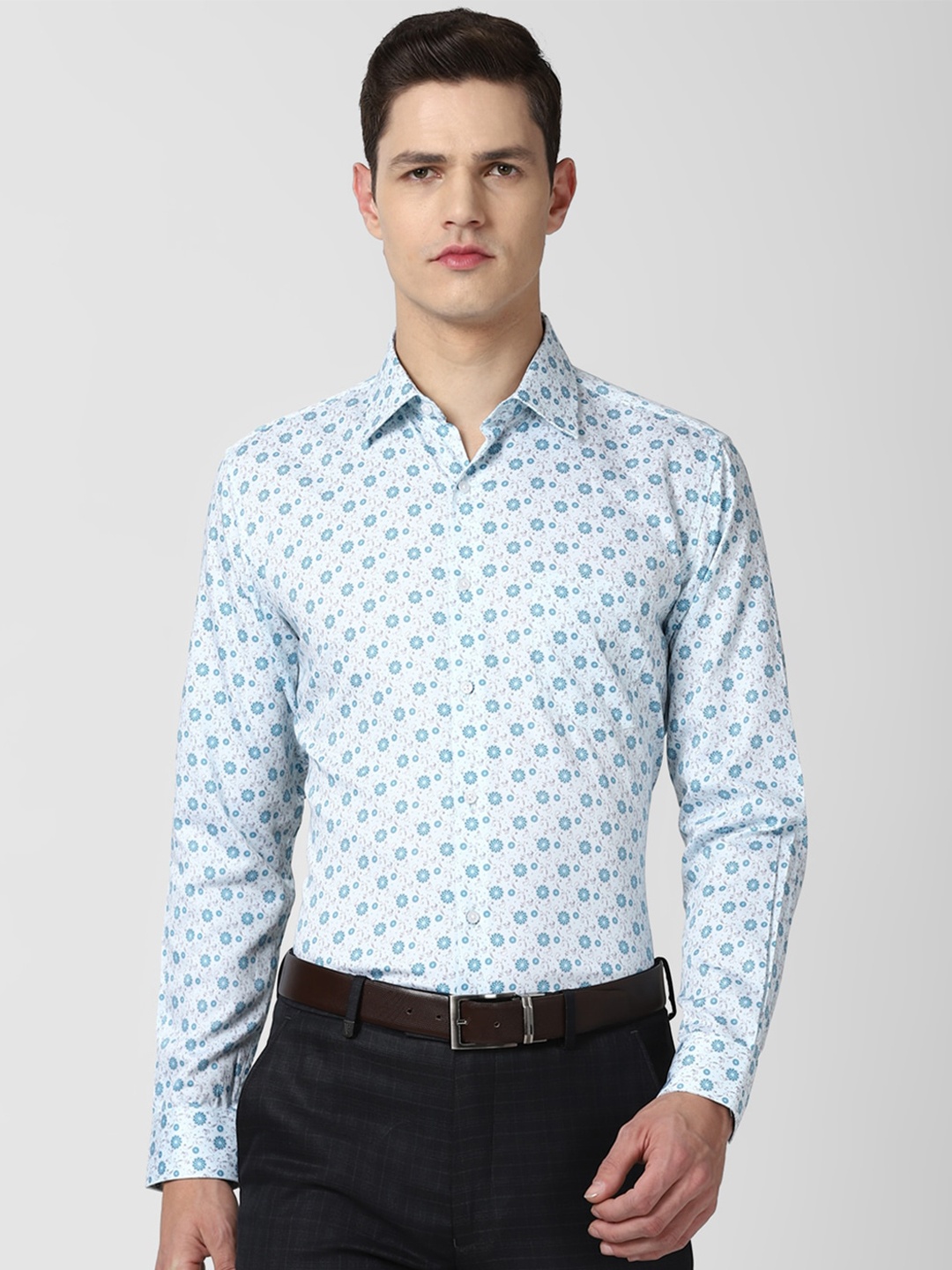 

Van Heusen Men Blue Printed Formal Shirt