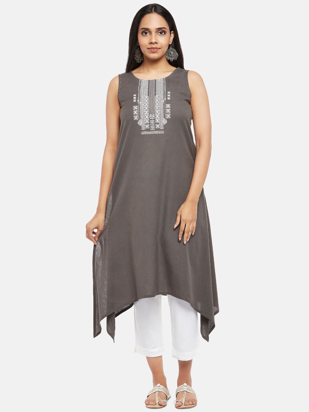 

RANGMANCH BY PANTALOONS Women Charcoal Yoke Design Thread Work Kurta
