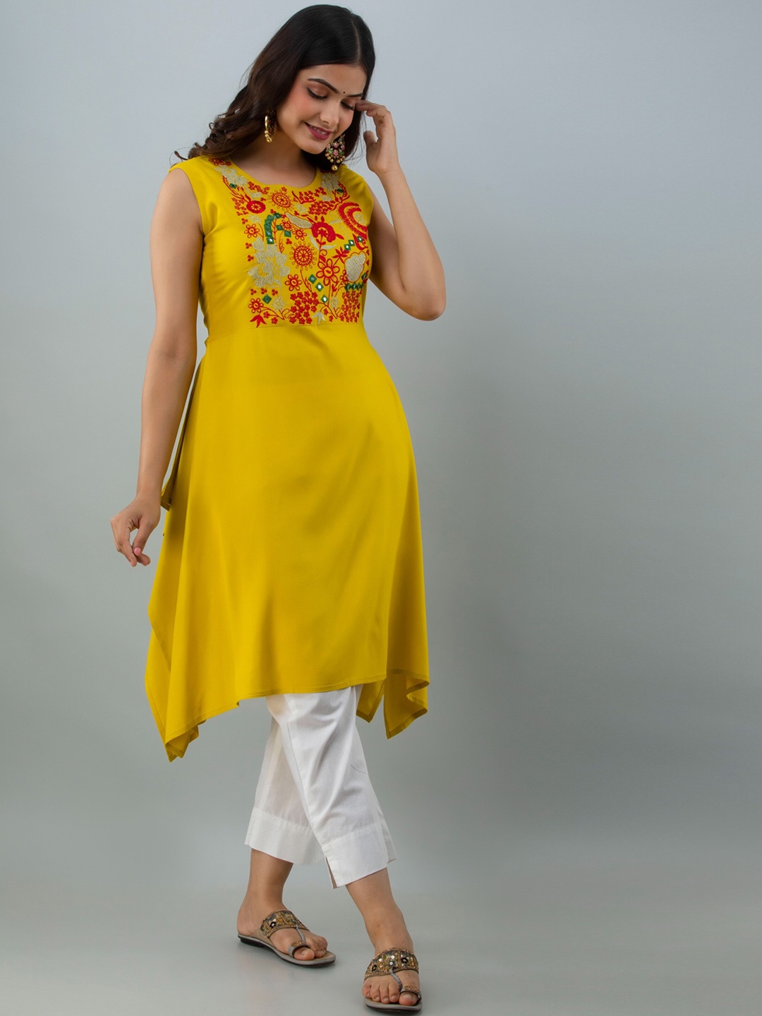 

Women Touch Women Yellow Floral Embroidered A-Line Kurta