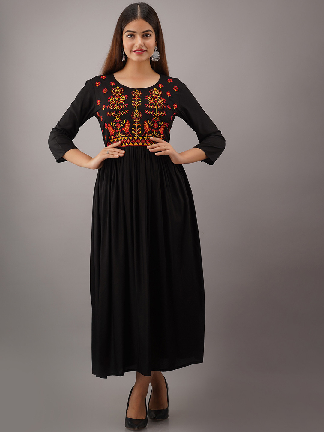 

Women Touch Women Black & Red Ethnic Motifs Embroidered Thread Work Anarkali Kurta