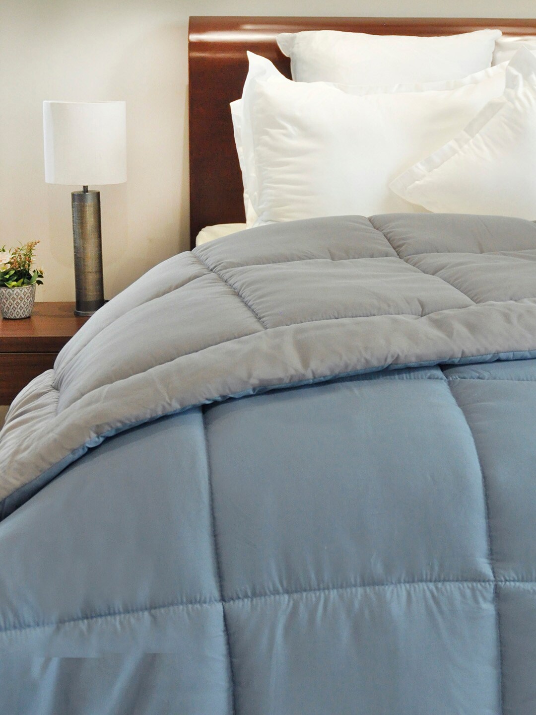 

Trident Blue & Grey Solid 200 GSM AC Room King Comforter