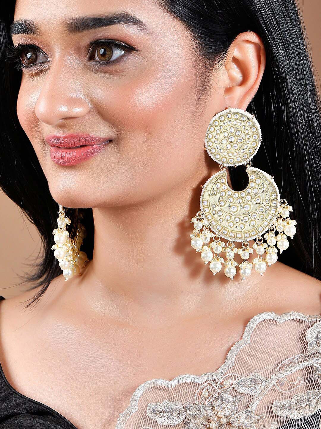 

Rubans Gold-Toned Kundan Studded Crescent Shaped Chandbalis Earrings