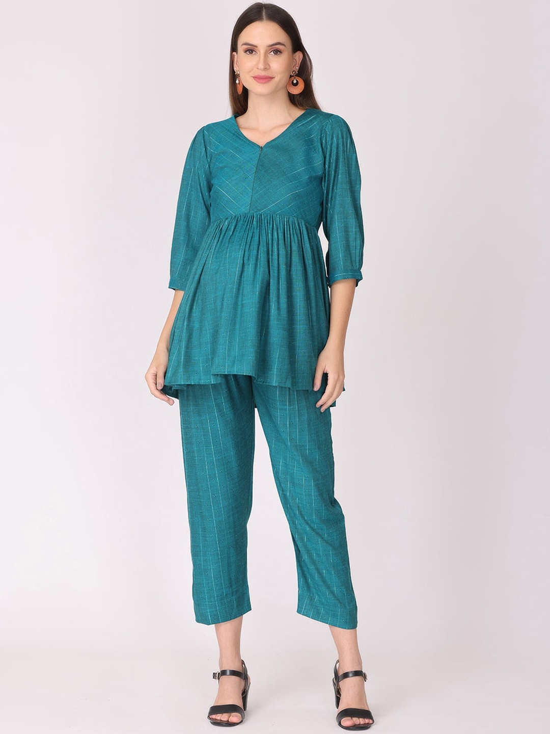 

The Mom Store Women Teal Empire Maternity Kurti with Trousers