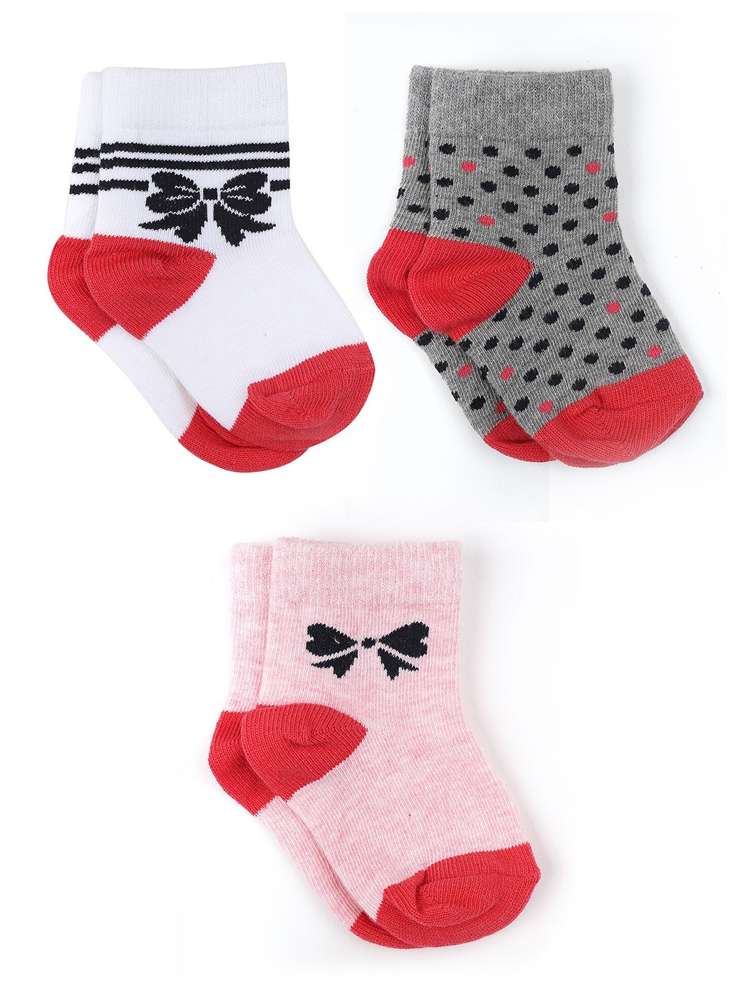 

Bodycare Girls Assorted Pack of 3 Patterned Anti-Bacterial Socks