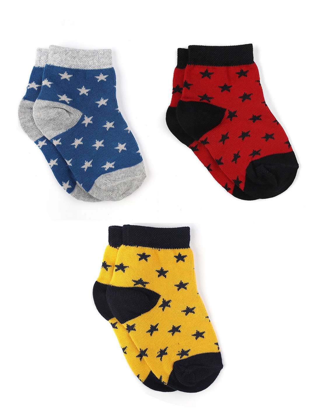 

Bodycare Boys Pack Of 3 Assorted Anti-Bacterial Ankle-Length Socks