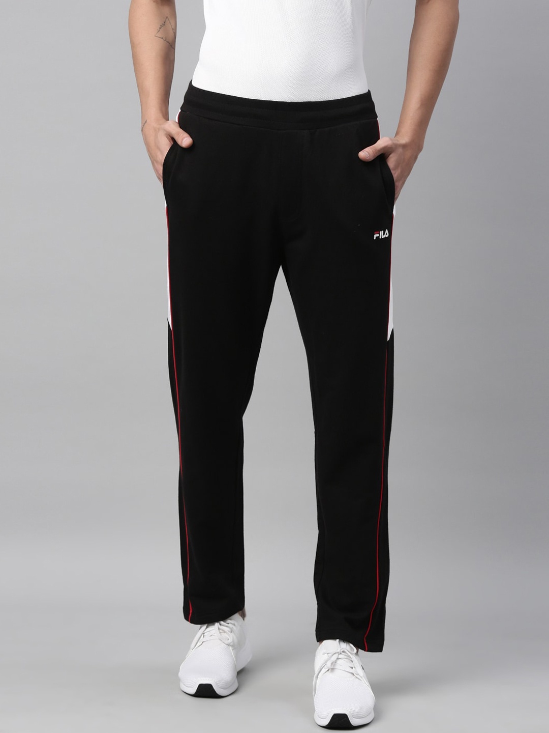 

FILA Men Black & White Solid Regular Fit Cotton Track Pants