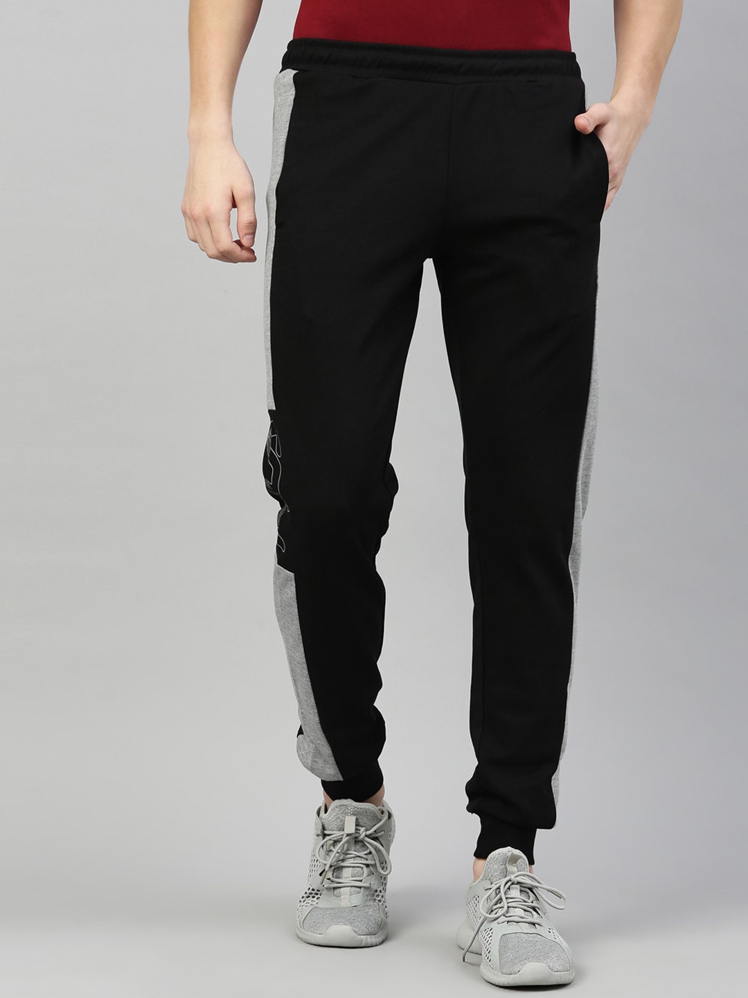 

FILA Men Black Solid Regular Fit Cotton Joggers