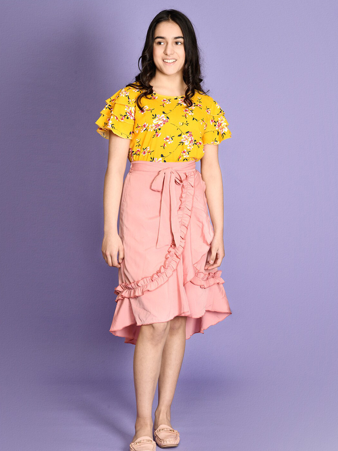 

LilPicks Girls Yellow & Peach-Coloured Printed Top with Ruffled Skirt