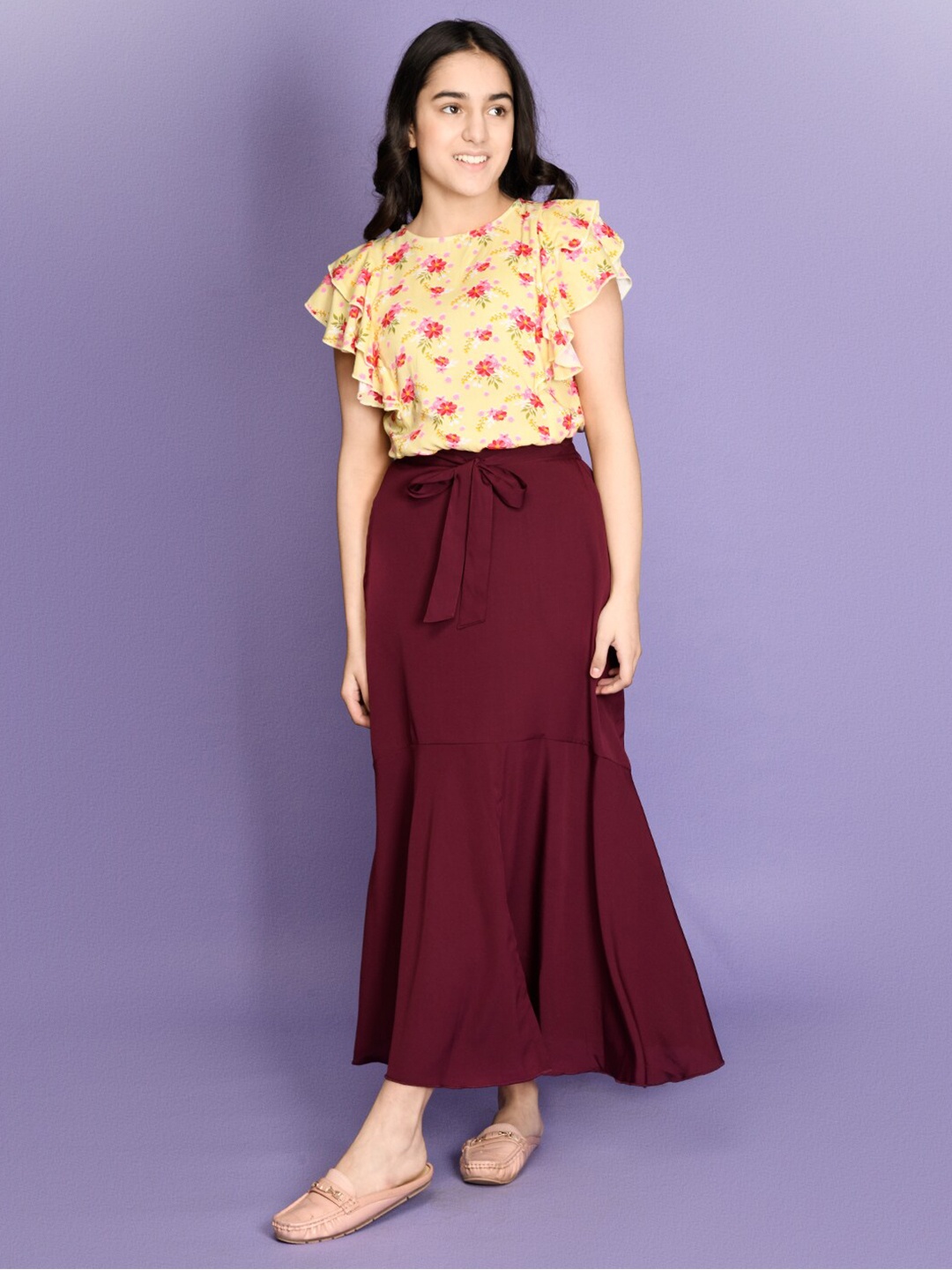 

LilPicks Girls Yellow & Maroon Printed Top with Skirt
