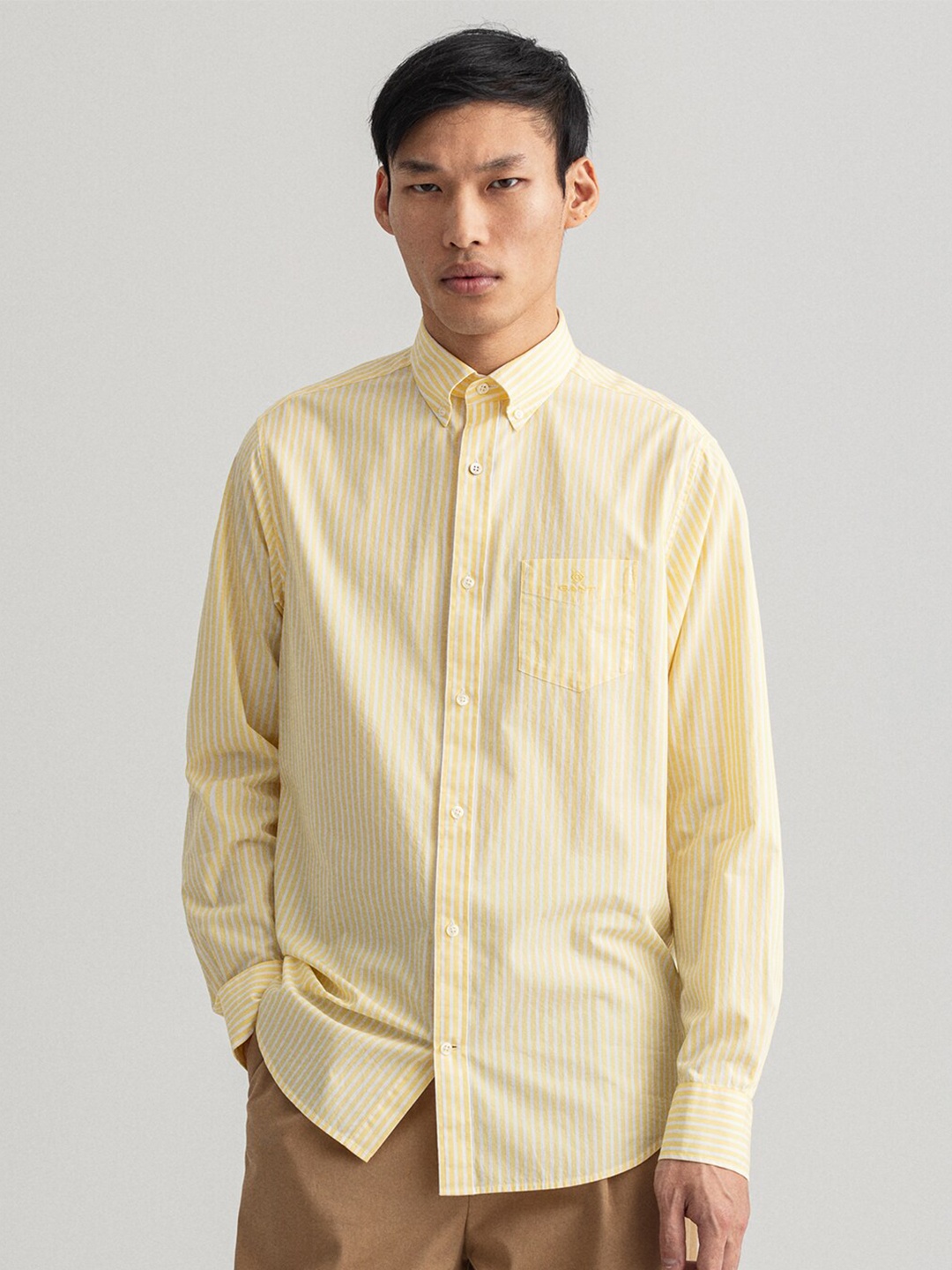 

GANT Men Yellow Classic Pinstripes Striped Regular Fit Casual Shirt