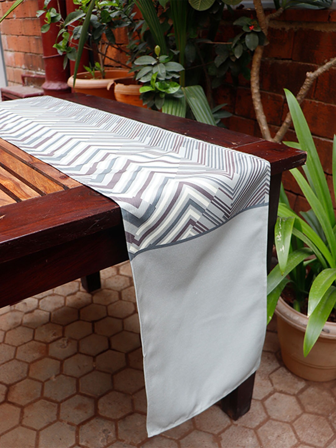 

ZEBA White & Brown Chevron Printed 6-Seater Table Runner