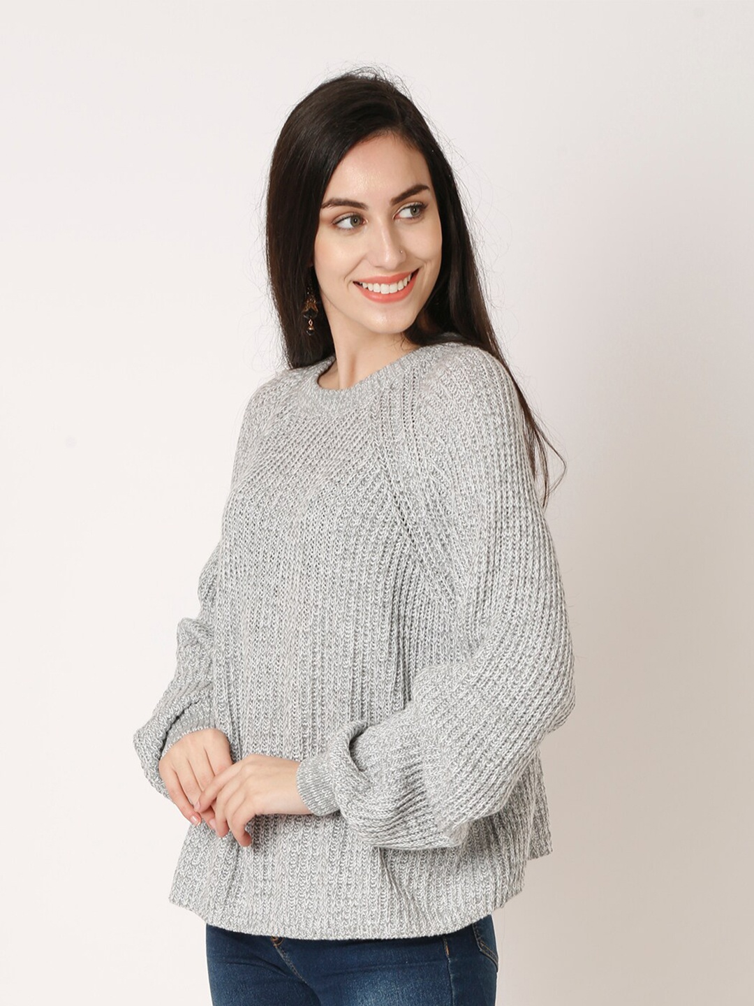 

NoBarr Women Grey Cable Knit Pullover