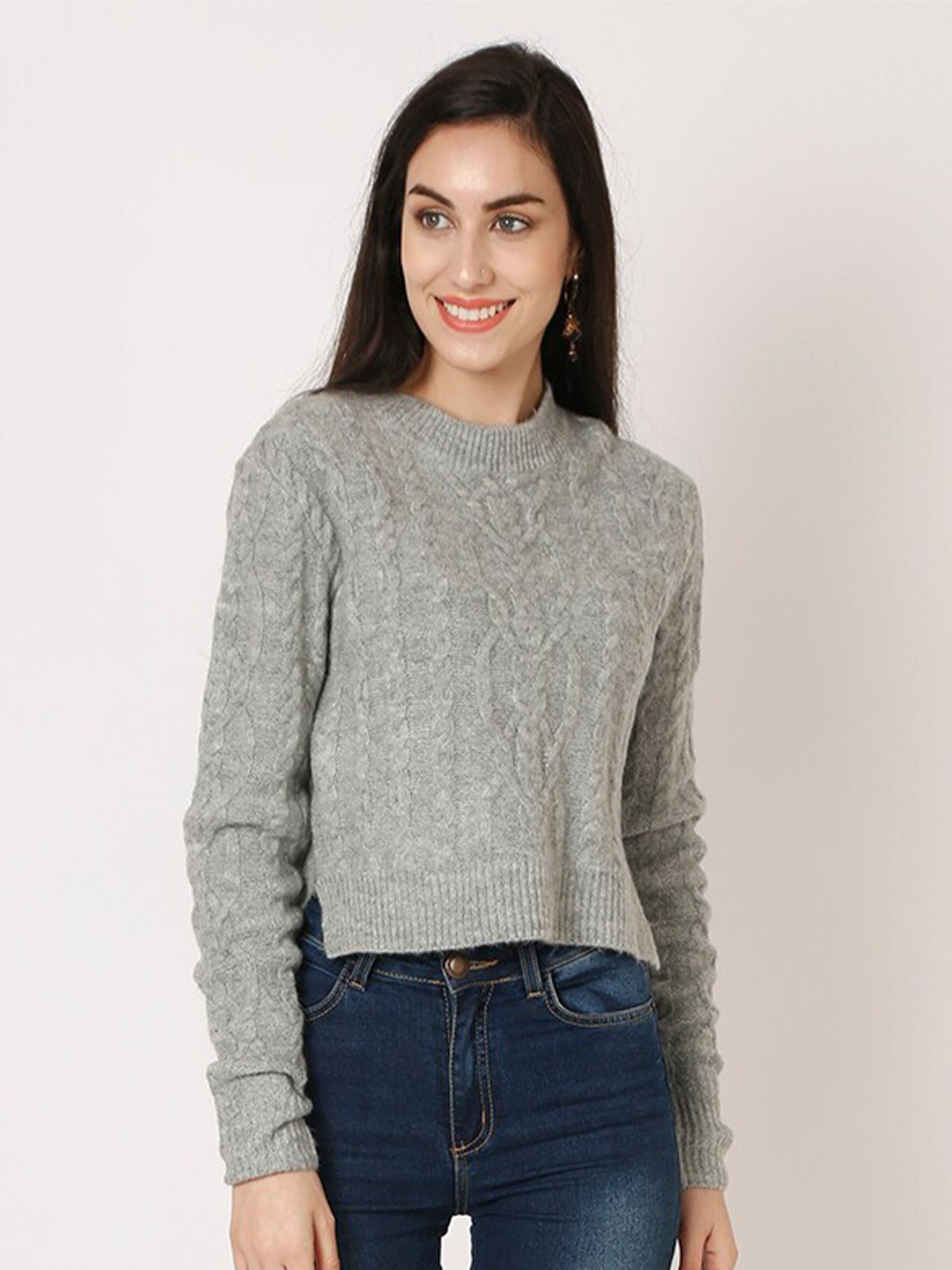 

NoBarr Women Grey Cable Knit Pullover