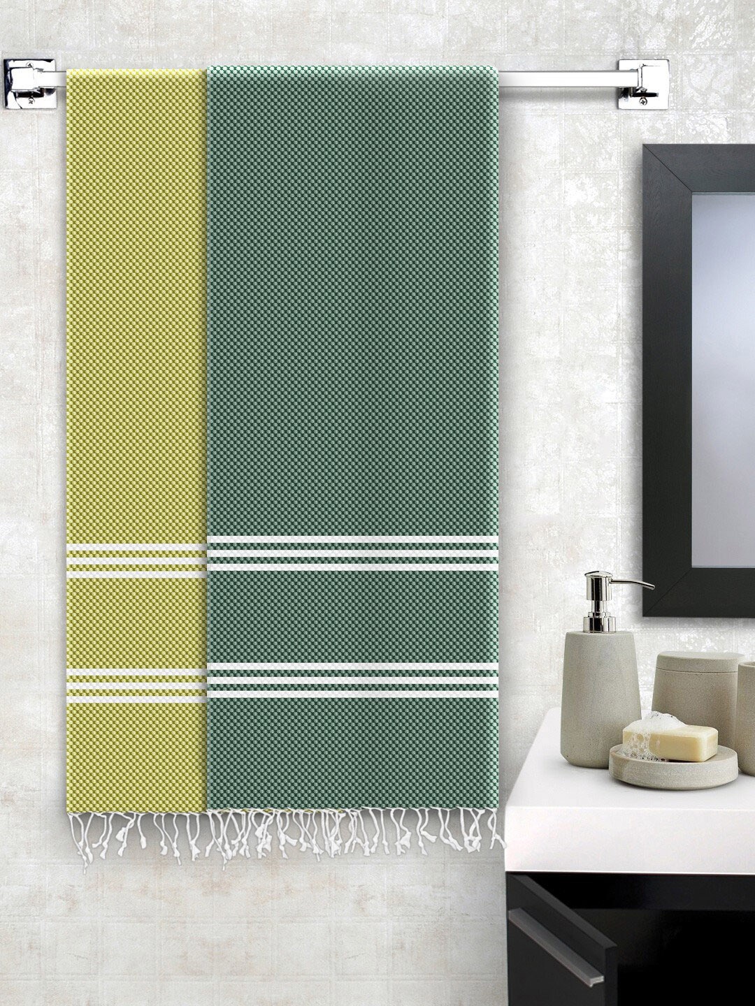 

Story@home Set Of 2 Printed Pure Cotton 200 GSM Bath Towels, Olive