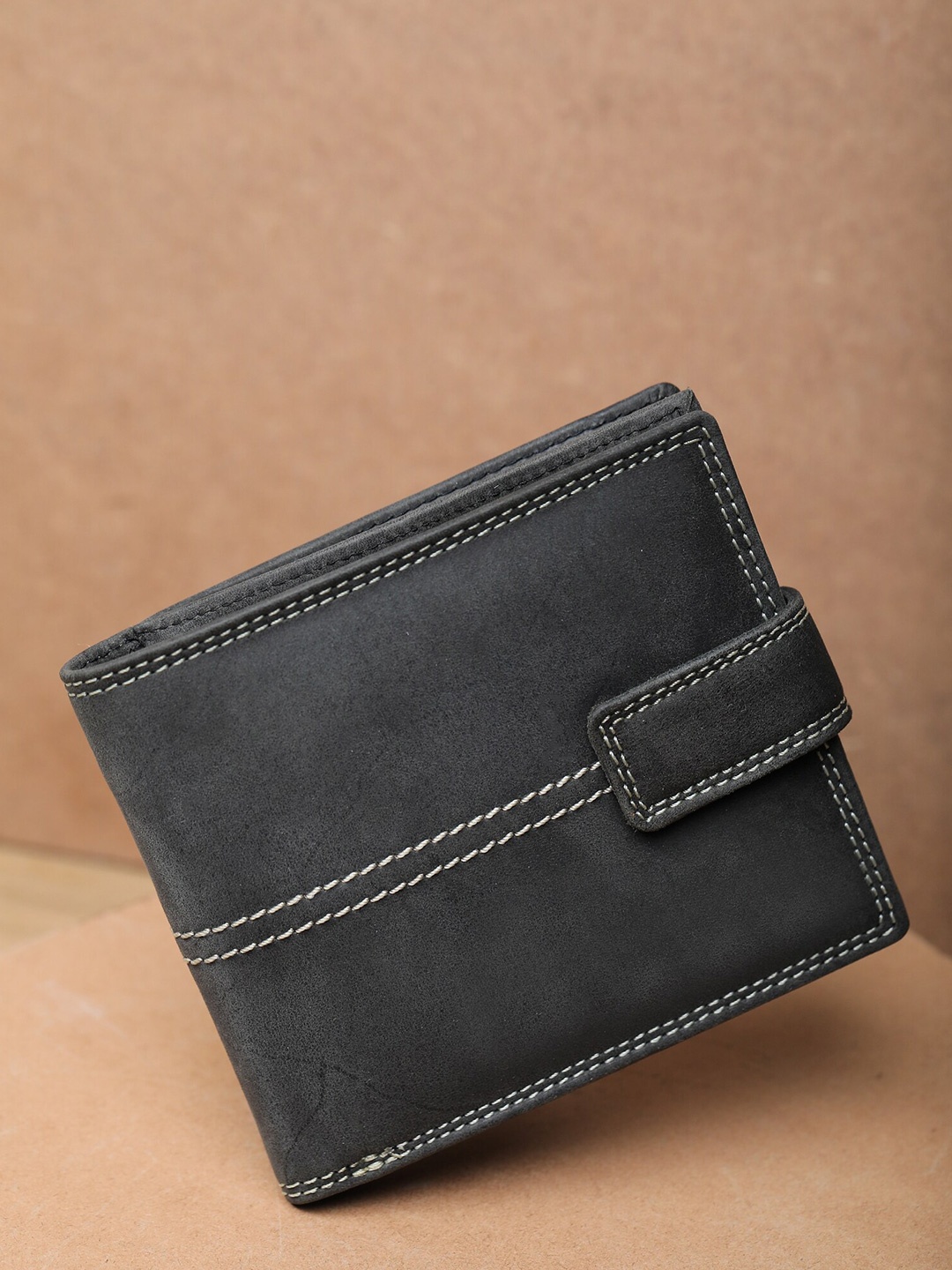 

K London Men Black Leather Two Fold Wallet