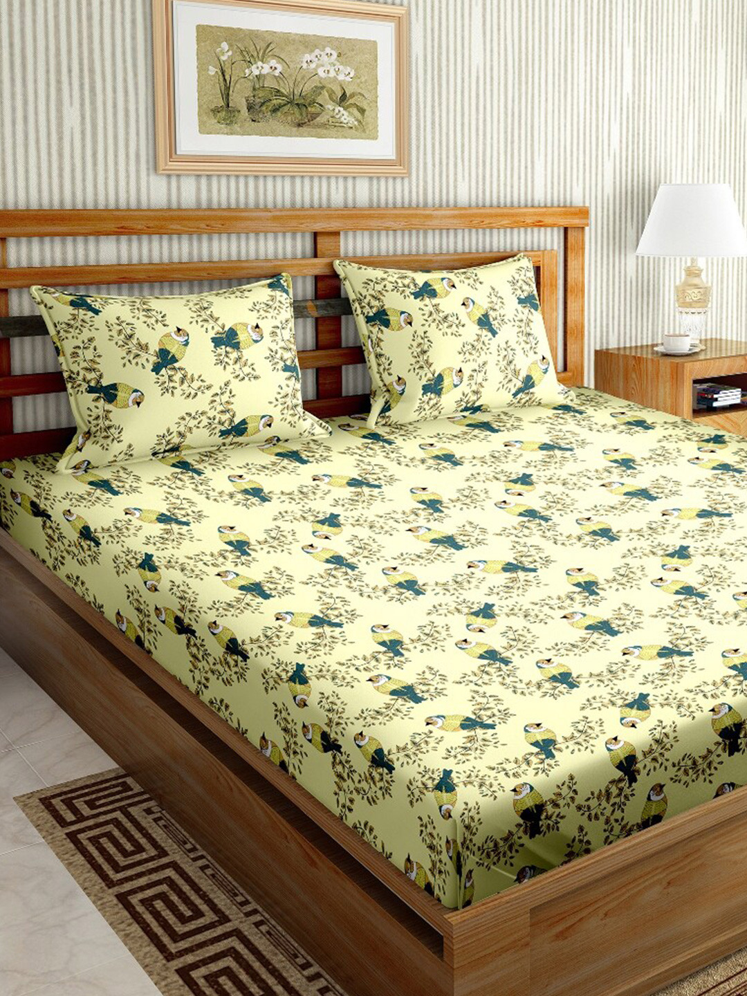 

BELLA CASA Beige & Green Graphic 180 TC King Bedsheet With 2 Pillow Covers