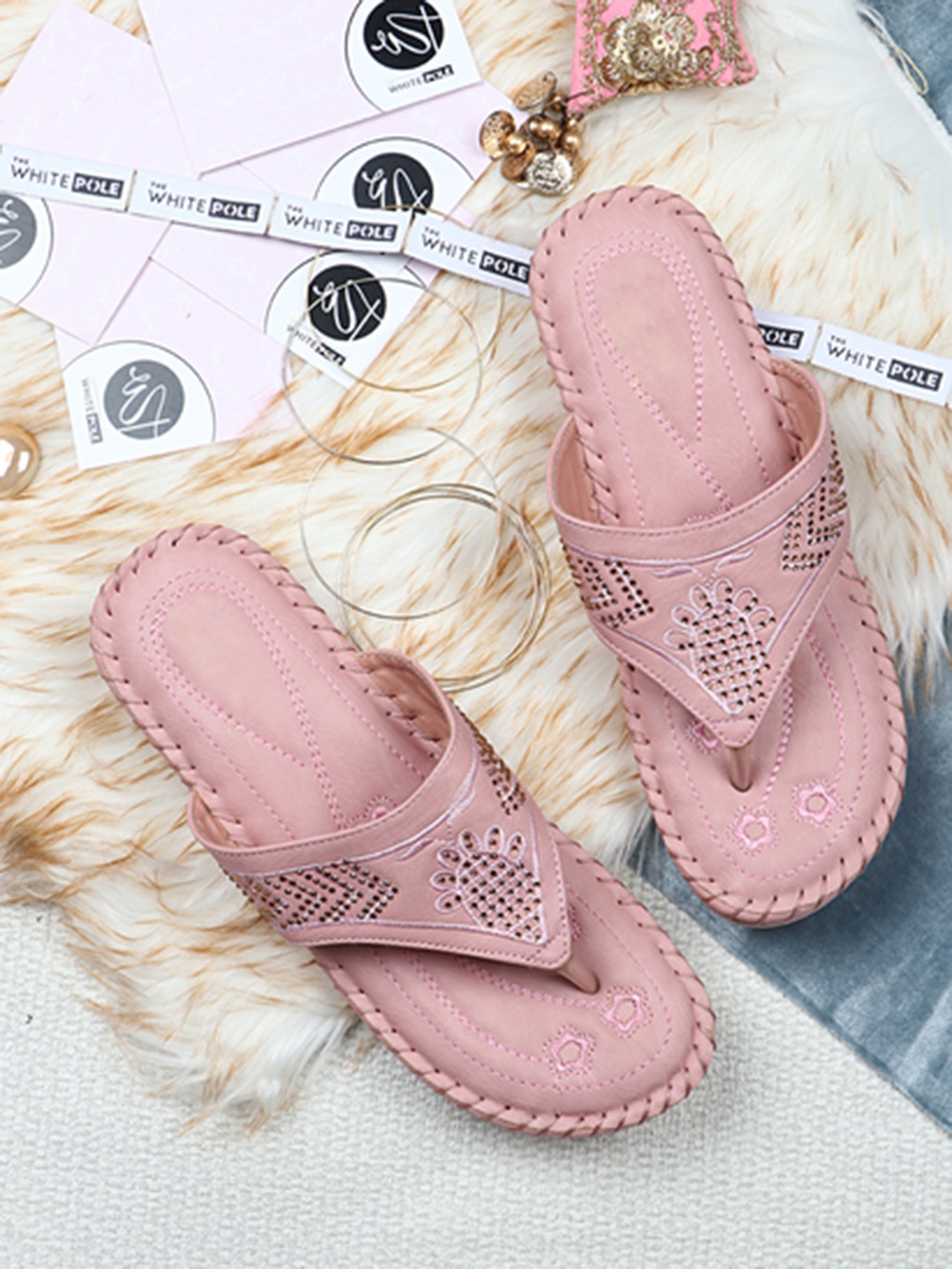 

THE WHITE POLE Women Pink Embellished Ethnic T-Strap Flats with Laser Cuts