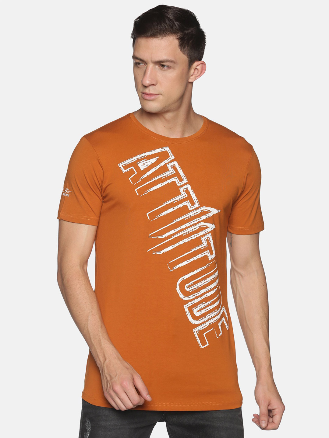 

ATTIITUDE Men Tan & White Printed Raw Edge Cotton Slim Fit T-shirt