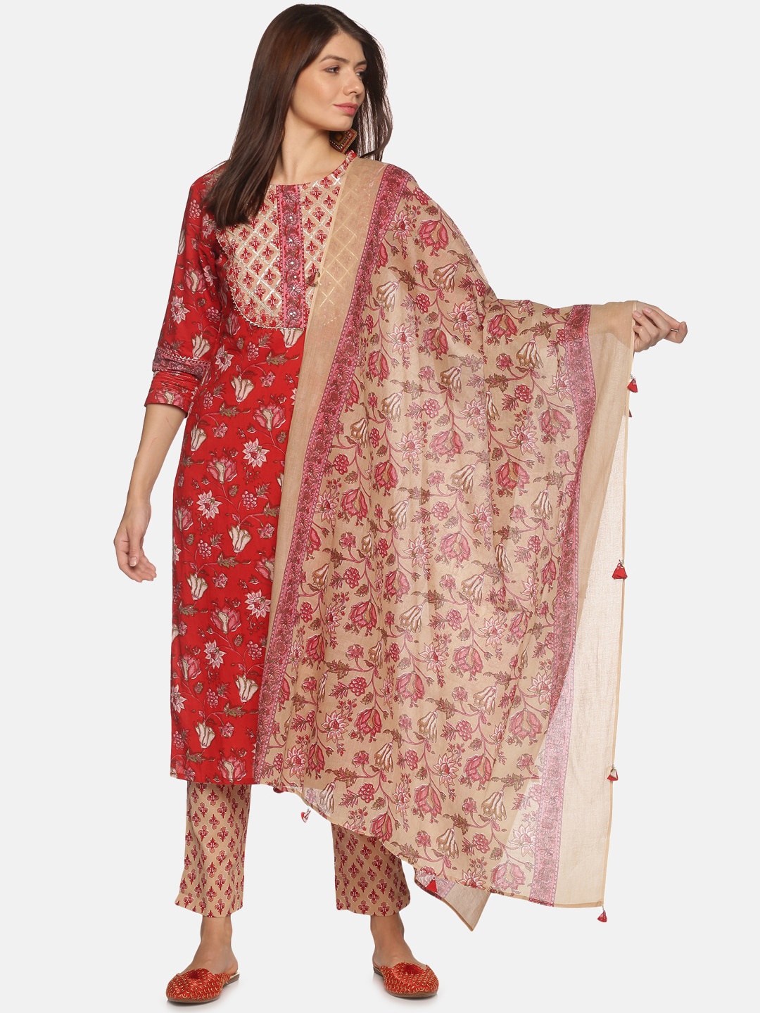 

Palakh Women Red Floral Printed Pure Cotton Kurta with Trousers & With Dupatta