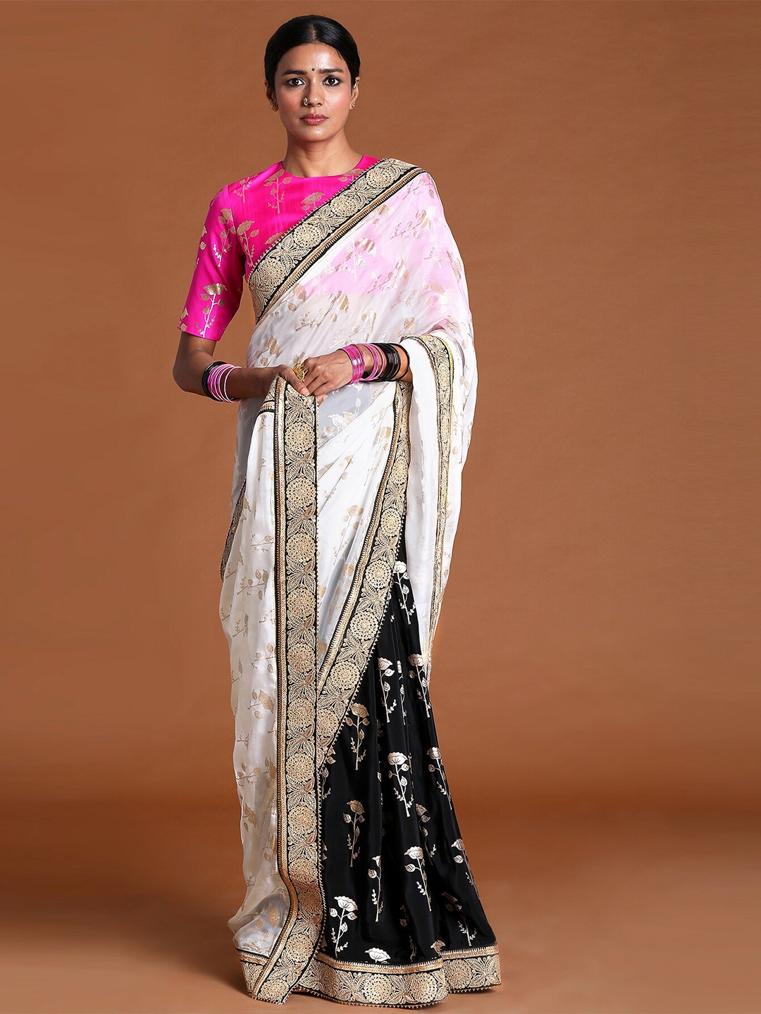 

Masaba Black & White Floral Pure Crepe Saree