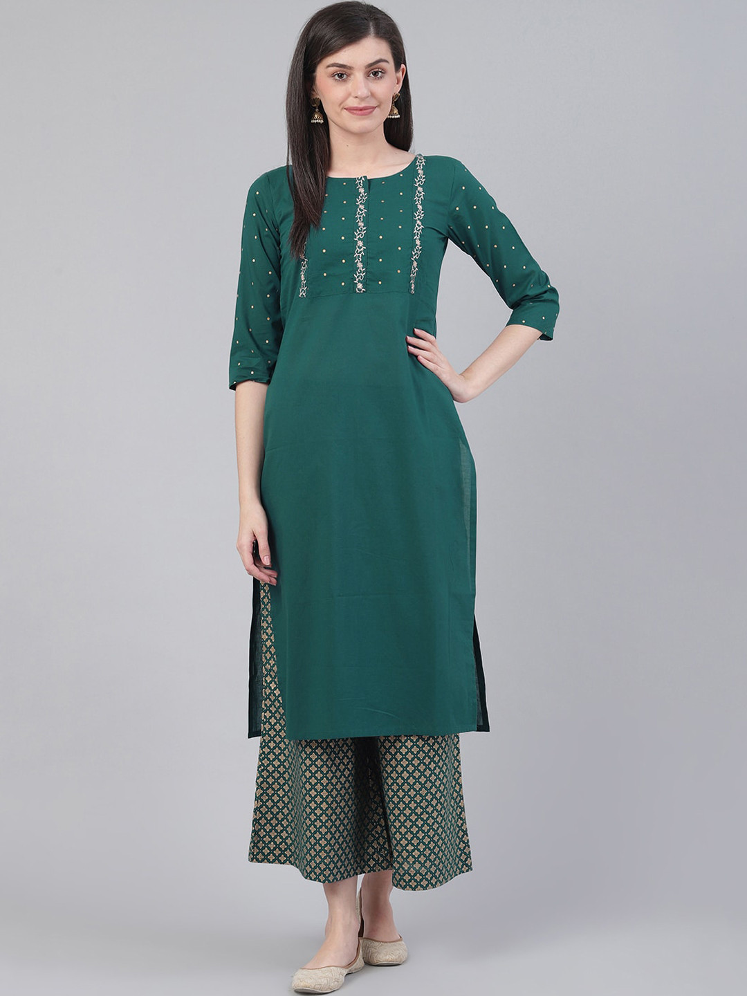 

Varanga Women Green Floral Embroidered Kurta with Palazzos