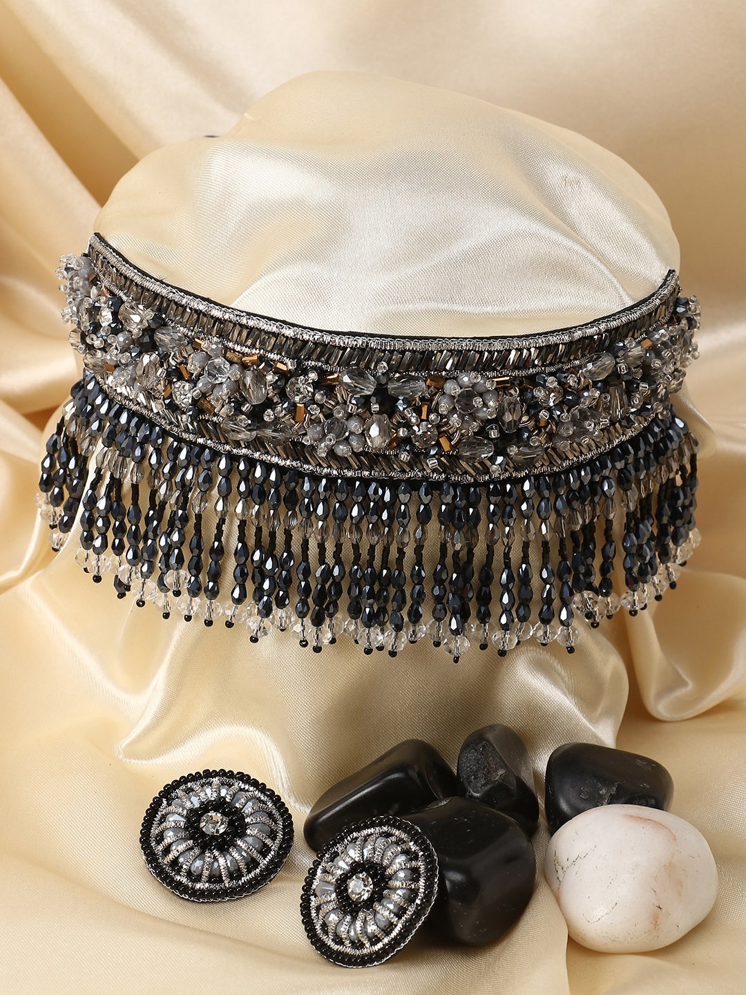 

Adwitiya Collection Black & Silver-Toned Beaded Jewellery Set