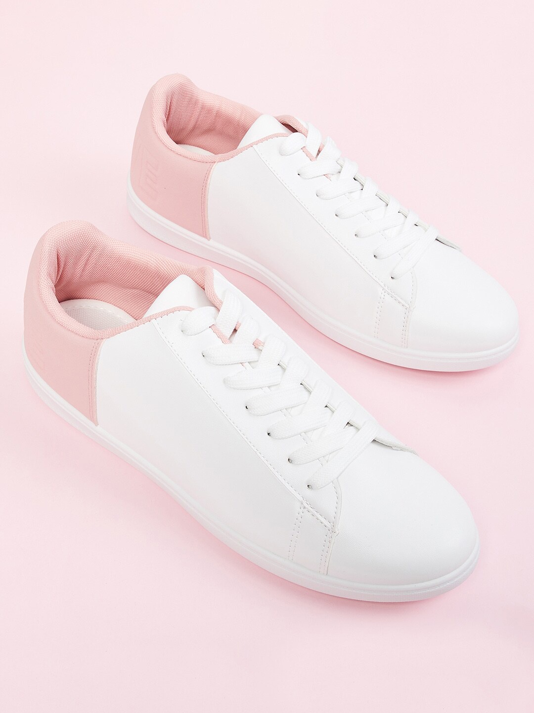 

max Women White & Pink Colourblocked PU Sneakers