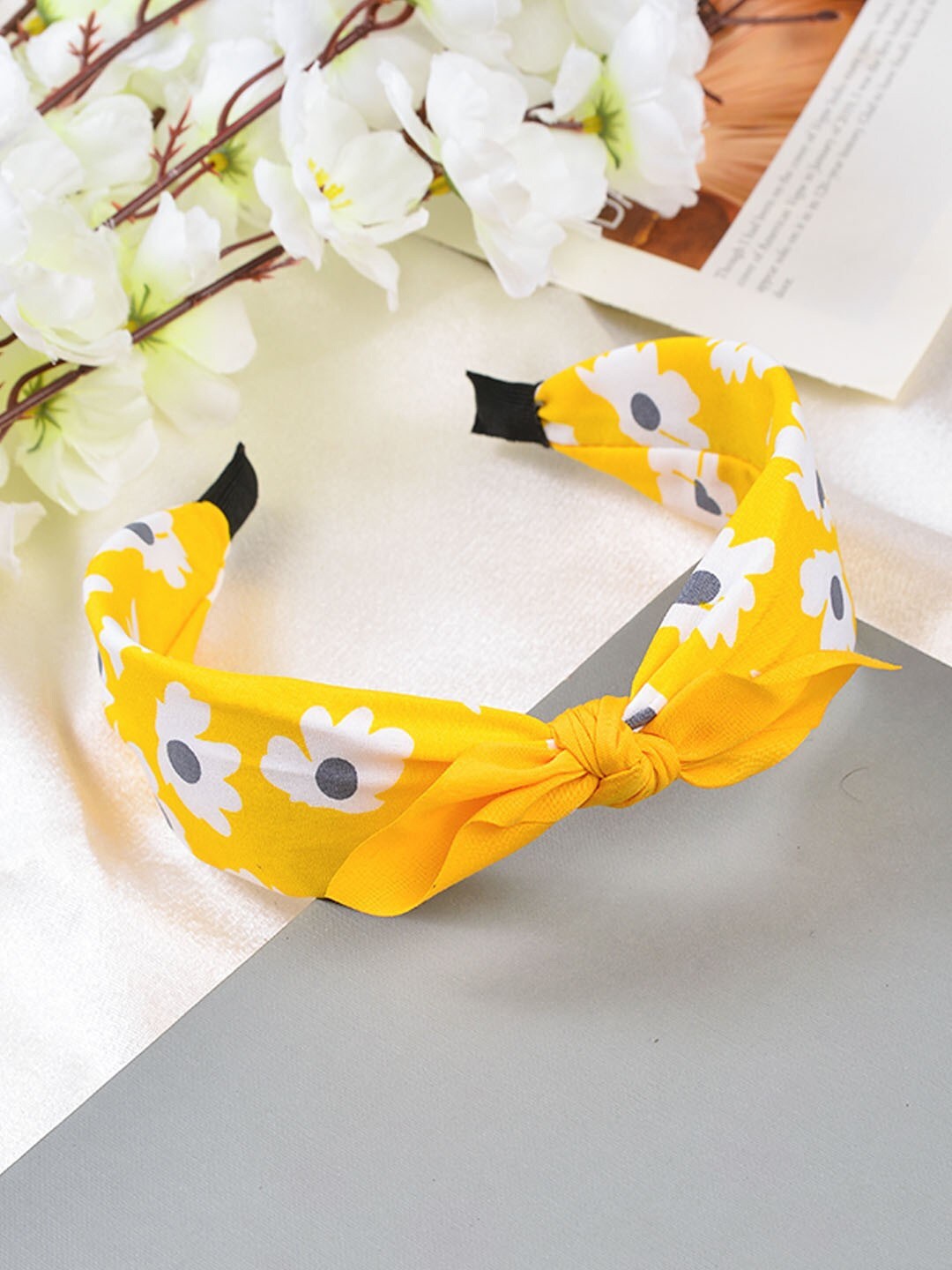 

POPLINS Girls Yellow & White Floral Printed Hairband