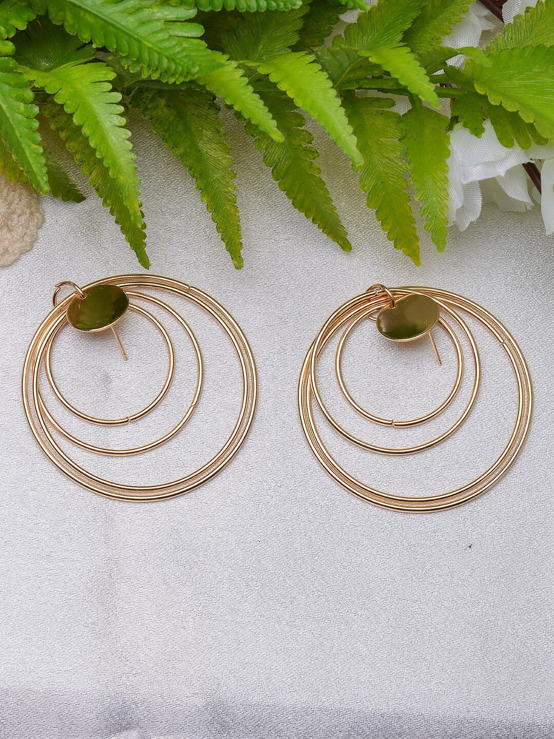 

POPLINS Gold-Plated Circular Hoop Earrings