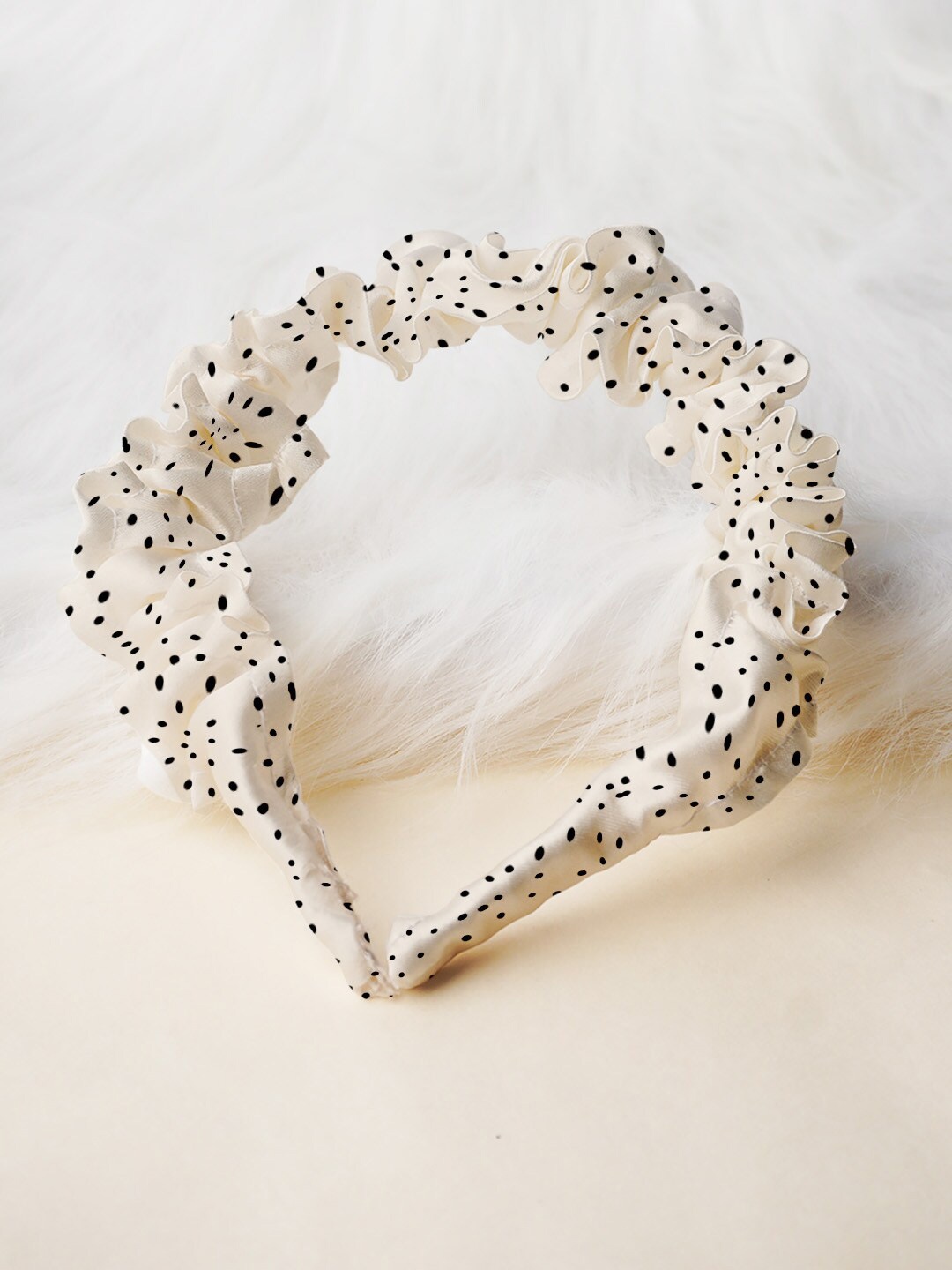 

Ferosh Women White & Black Polka Dotted Hairband