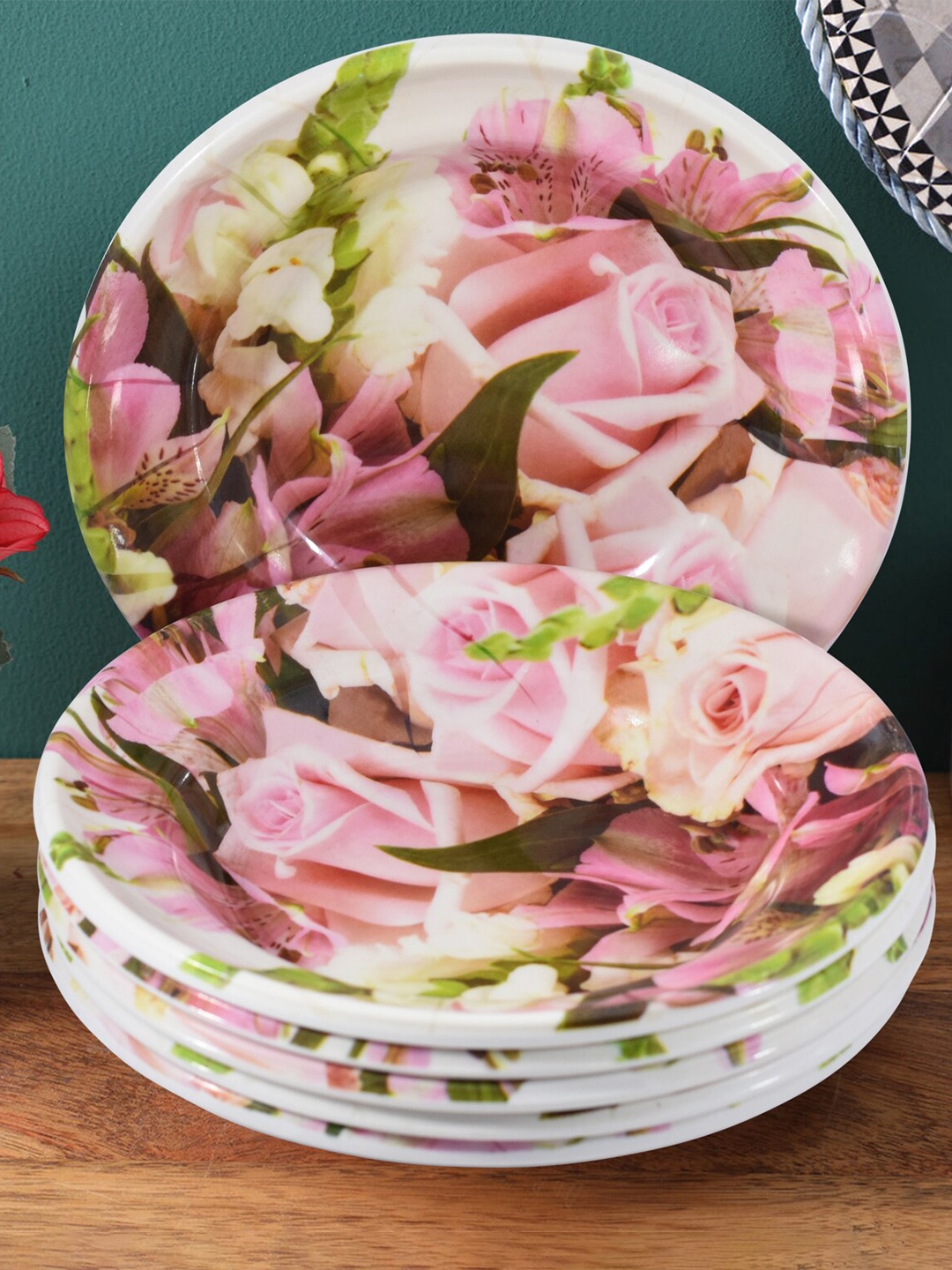 

Gallery99 White & Peach-Coloured 6 Pieces Floral Printed Melamine Glossy Plates