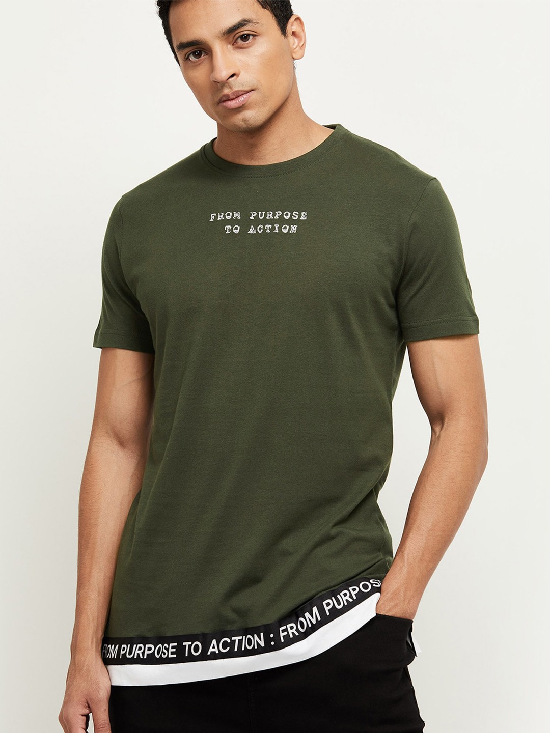 

max Men Green Typography Printed Pure Cotton T-shirt