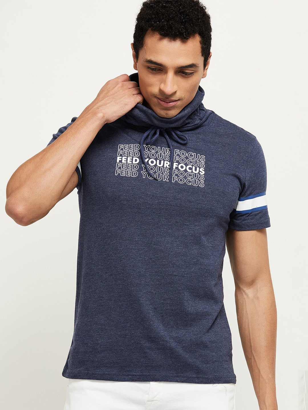 

max Men Navy Blue & White Typography Printed Polo Collar Pure Cotton T-shirt