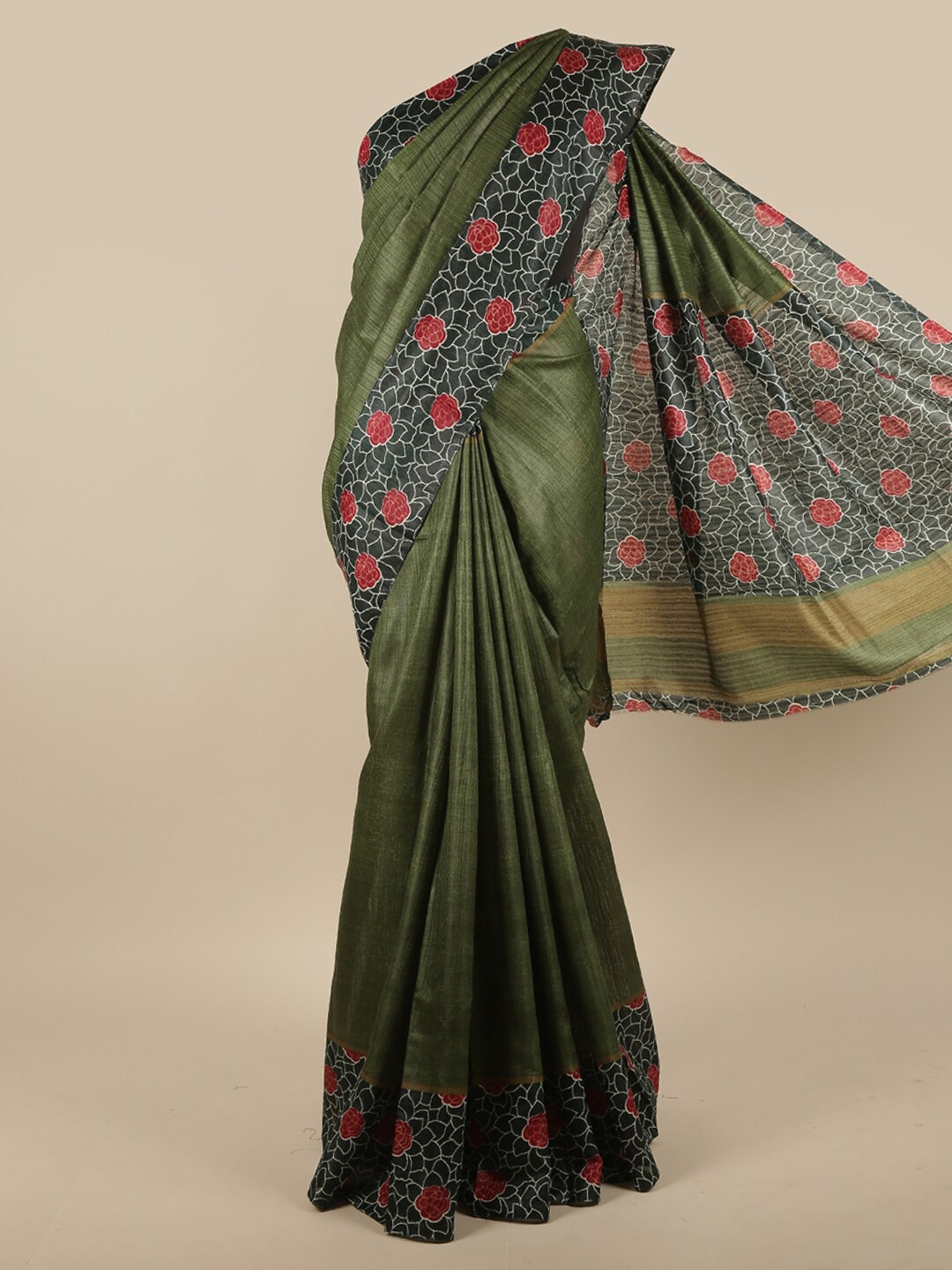 

Pothys Green & Red Floral Printed Jute Silk Saree