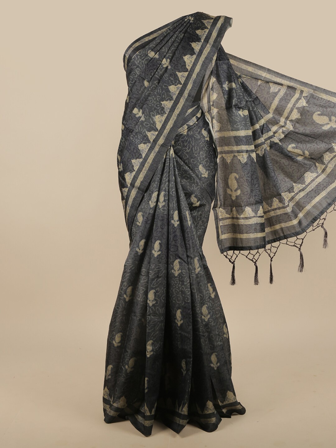 

Pothys Grey & Beige Ethnic Motifs Jute Silk Saree