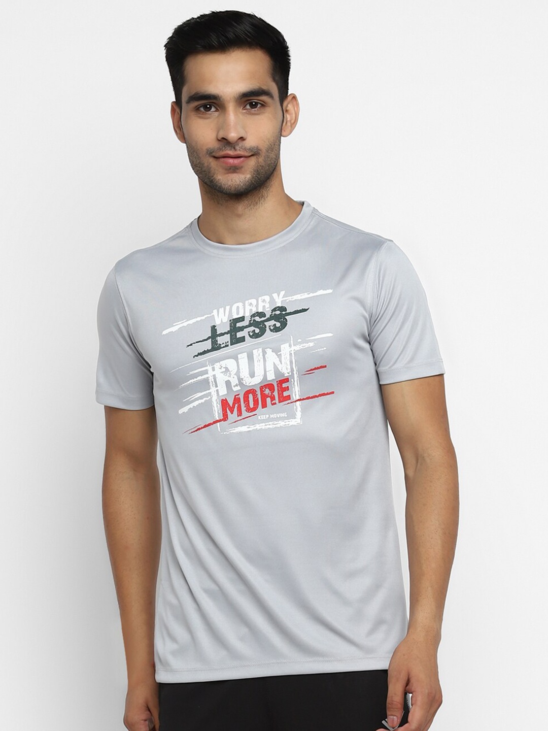 

Yuuki Men Grey Printed Running T-shirt
