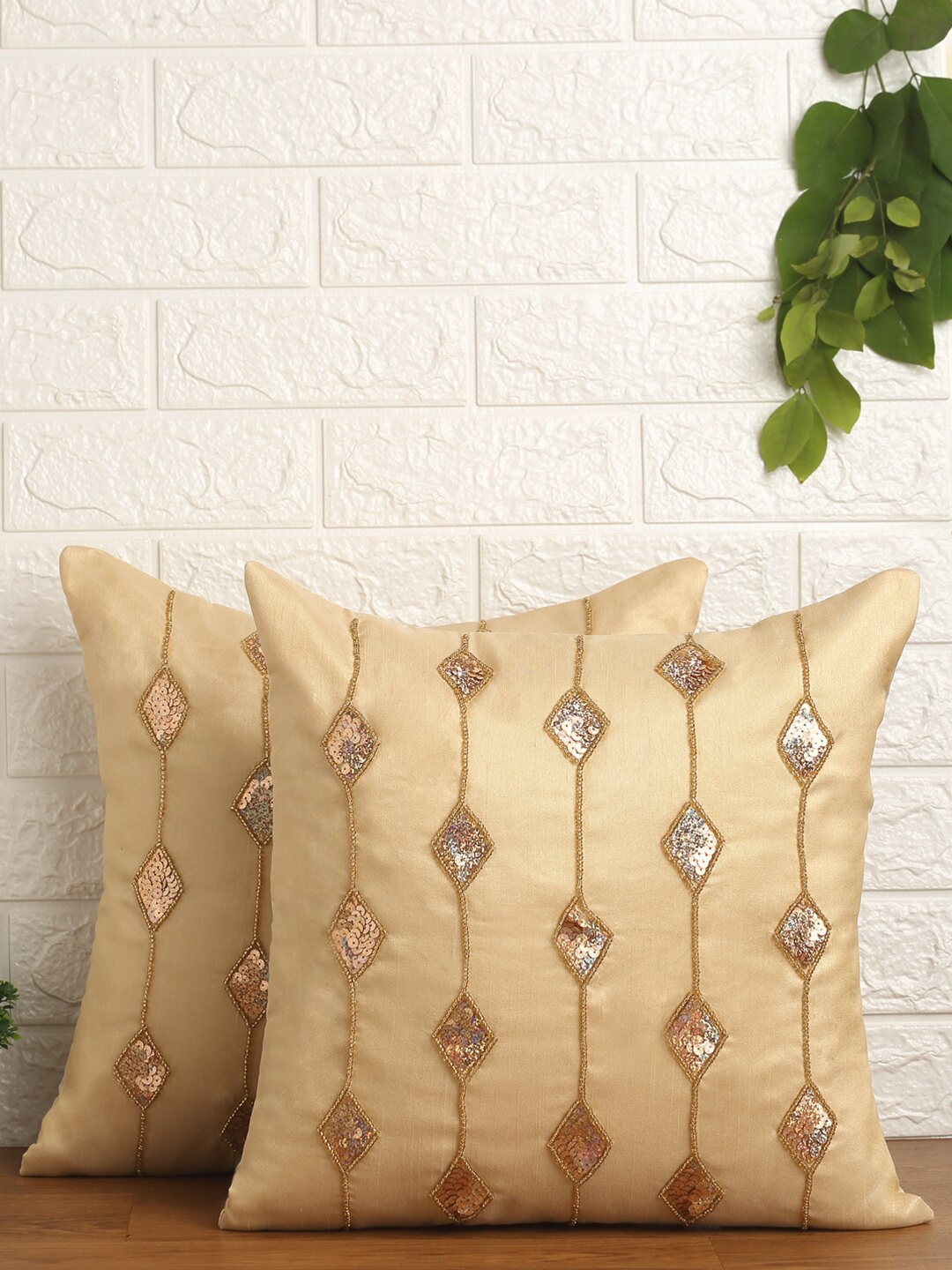 

Alina decor Beige & Gold-Toned Set of 2 Embellished Square Cushion Covers