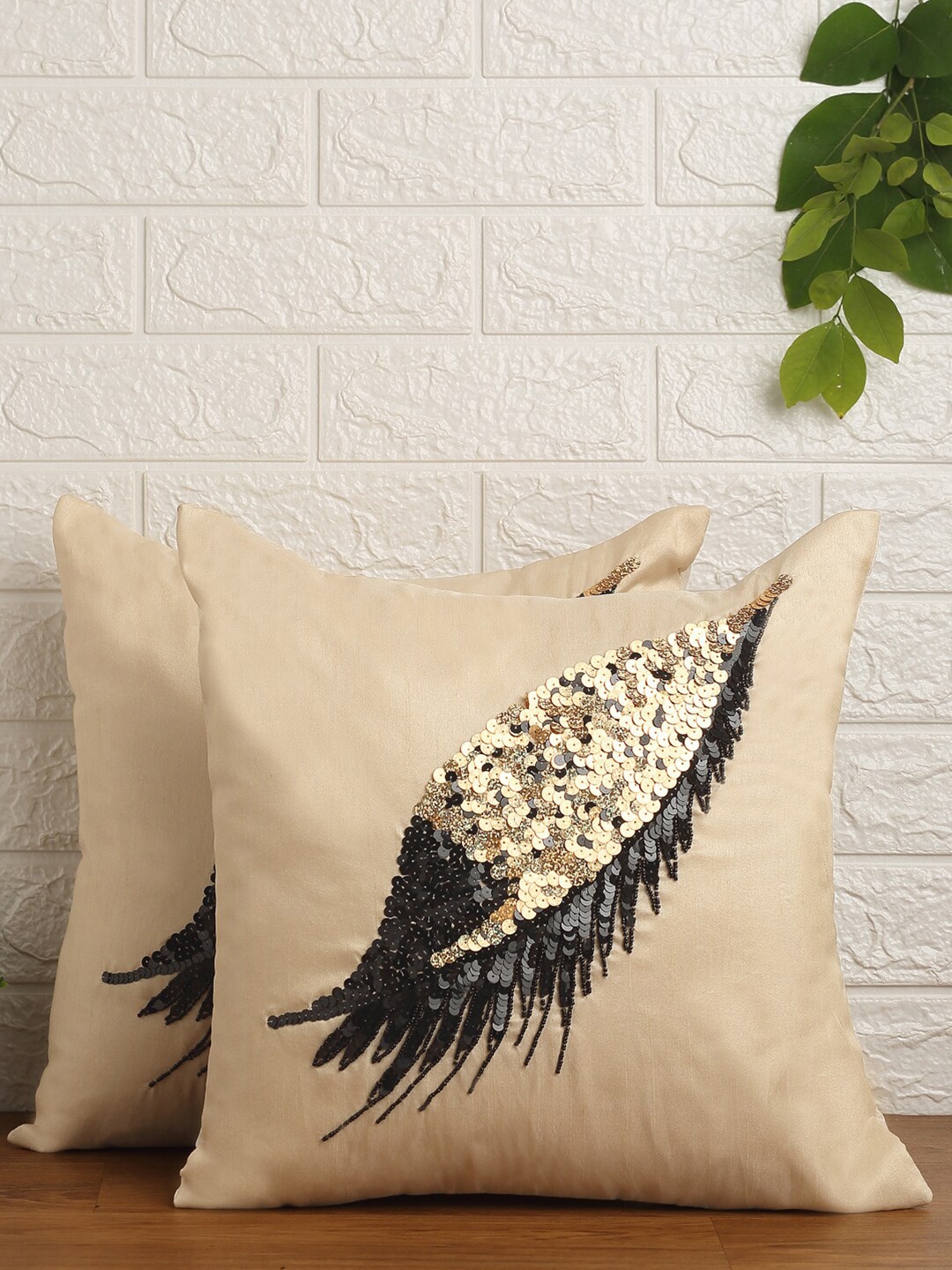 

Alina decor Beige & Gold-Toned Set of 2 Embellished Square Cushion Covers