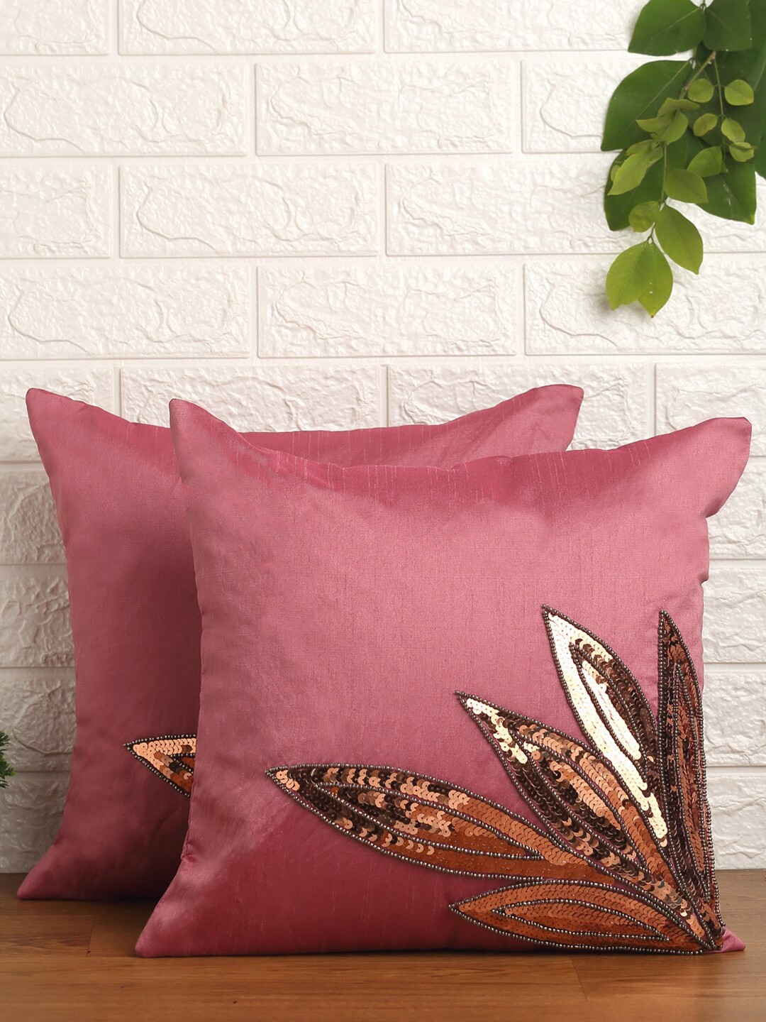 

Alina decor Pink & Copper-Toned Set of 2 Embellished Square Cushion Covers