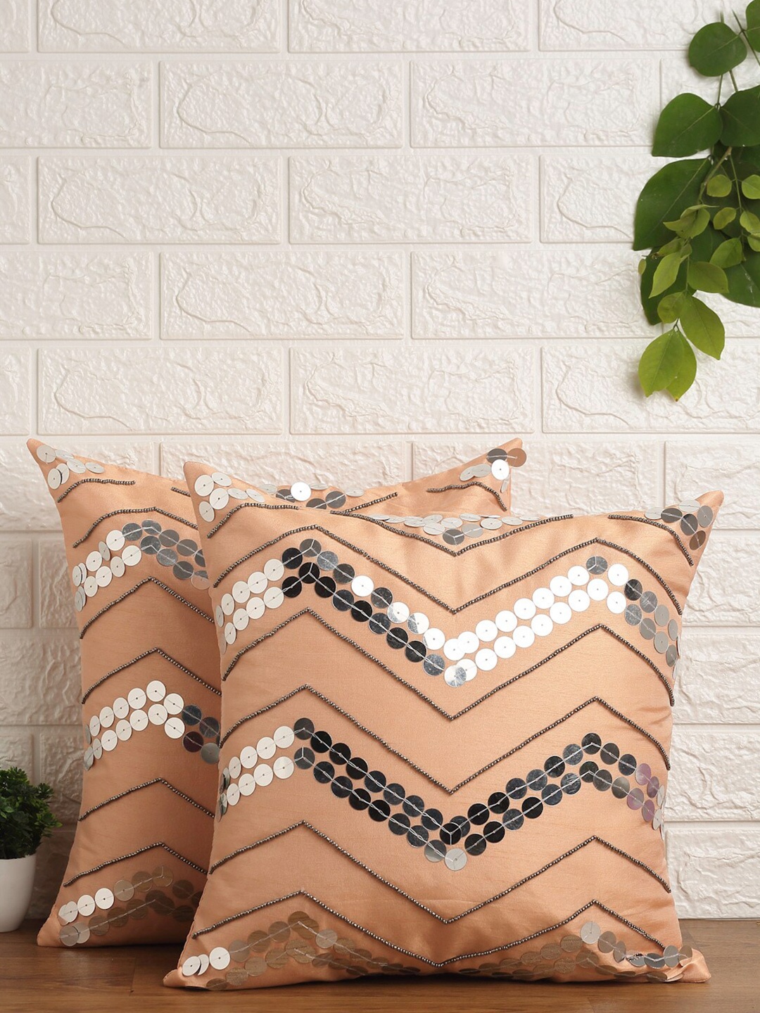 

Alina decor Peach-Coloured & Silver-Toned Set of 2 Embroidered Square Cushion Covers
