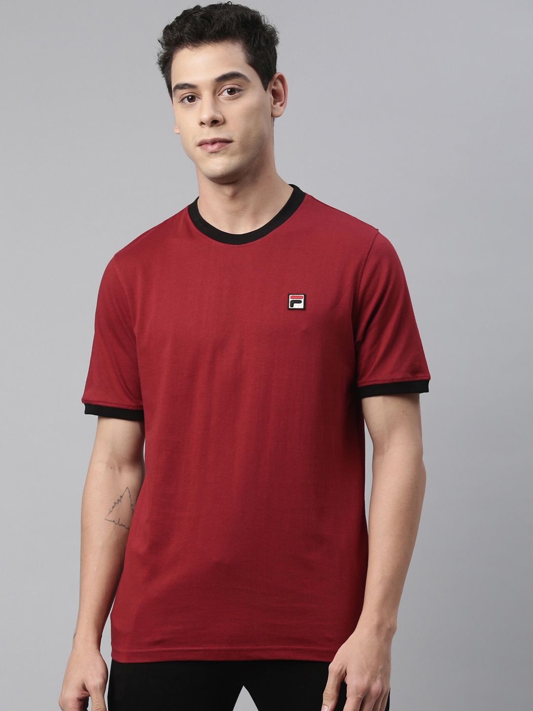 

FILA Men Maroon Solid Running T-shirt