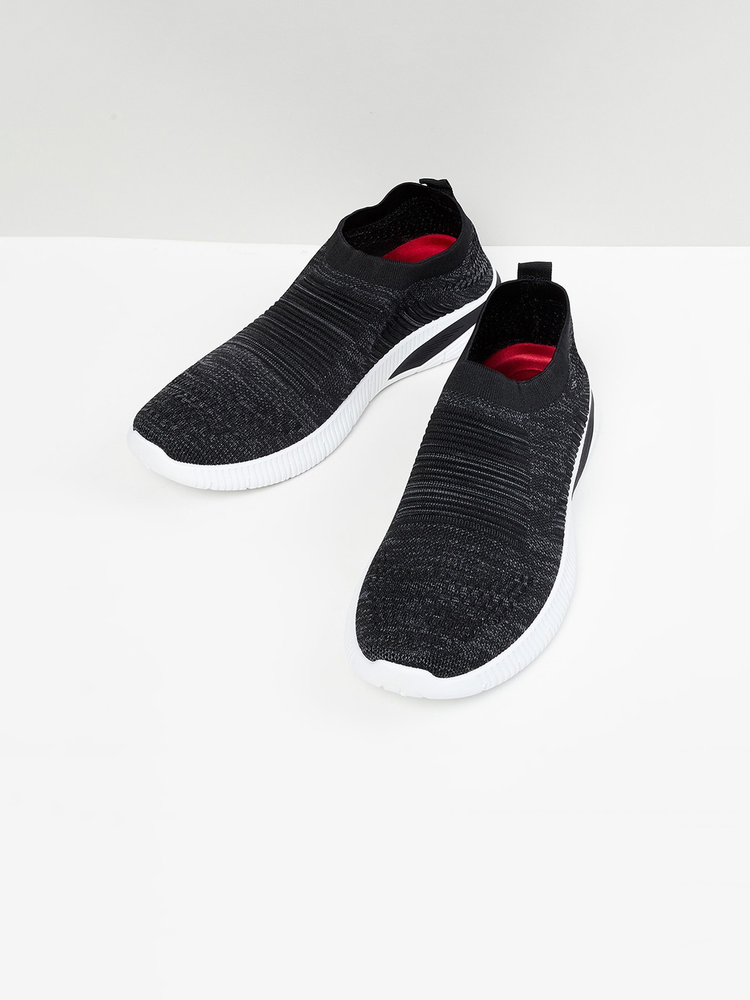 

max Men Black Woven Design PU Slip-On Sneakers