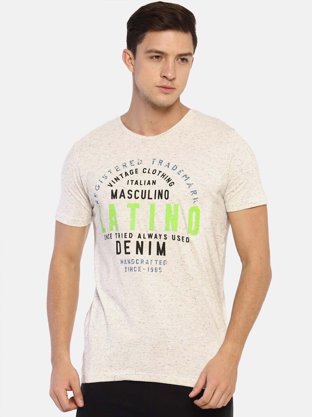 

Masculino Latino Men Off White Typography Printed Regular Fit Cotton T-shirt