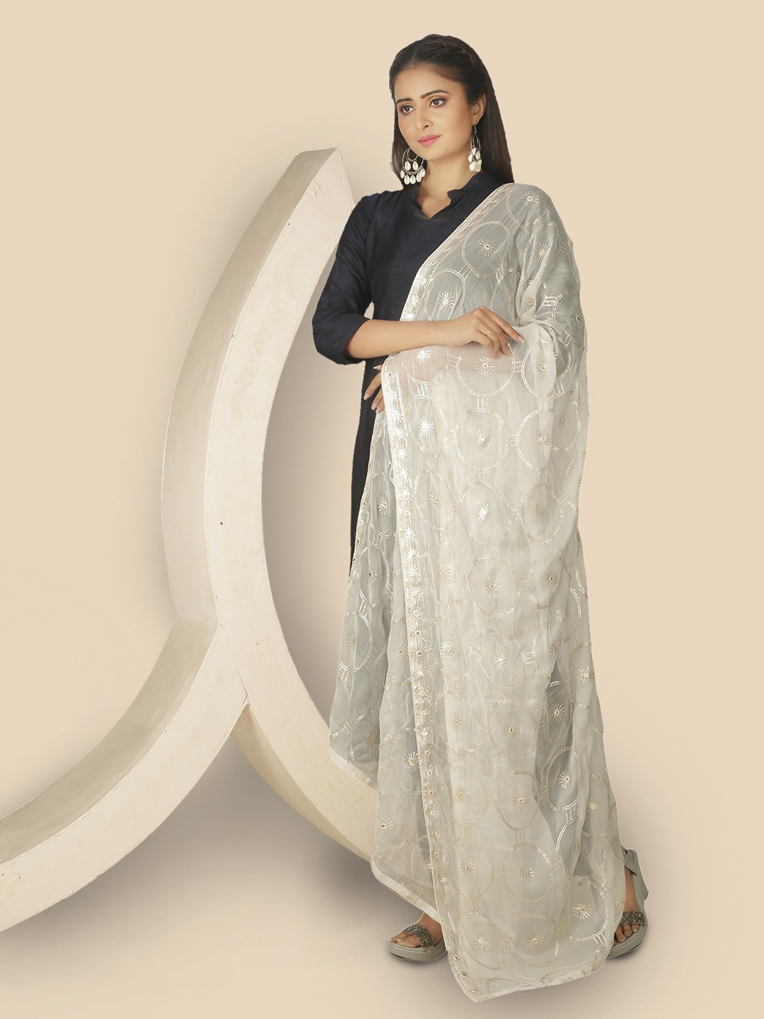 

Sanwara White Woven Design Dupatta with Mirror Work
