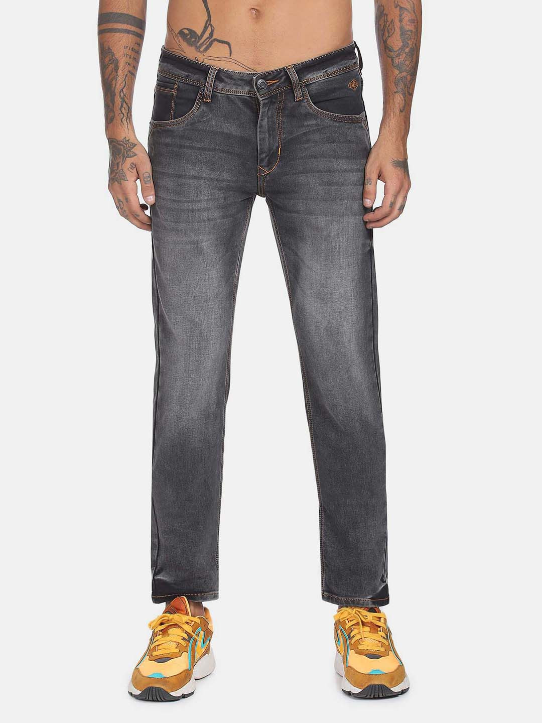 

Flying Machine Men Black Skinny Fit Low-Rise Low Distress Heavy Fade Jeans